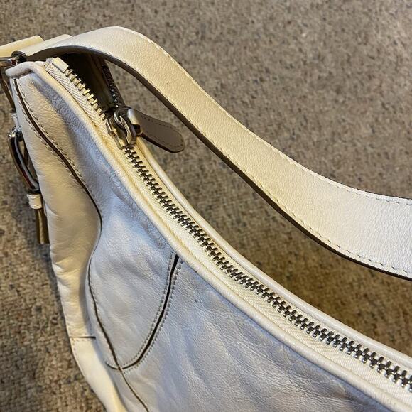 Michael Kors Ivory Smooth Leather White Stitching Hobo Shoulder Bag Y2K Office - Picture 8 of 9